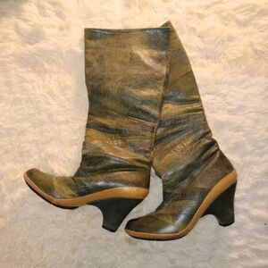 Green vintage Babette heel boots size 9